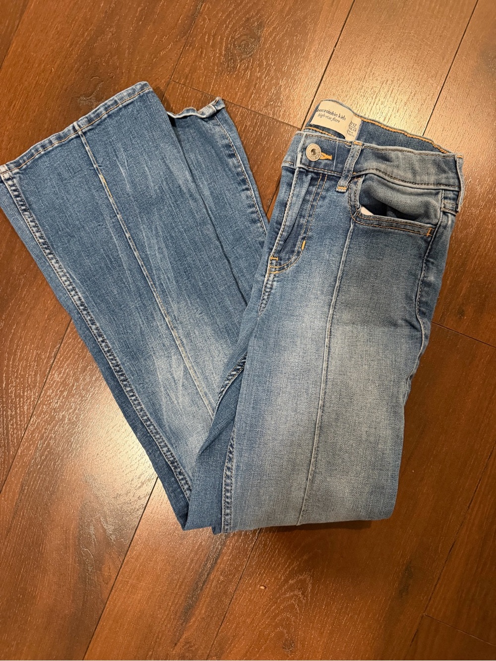 Abercrombie Kids Girls High-Rise Flare Jeans Size 11/12 Regular Light Wash